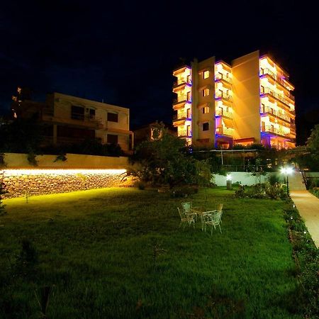 Sagini Boutique Hotel Loutra Edipsou  ภายนอก รูปภาพ