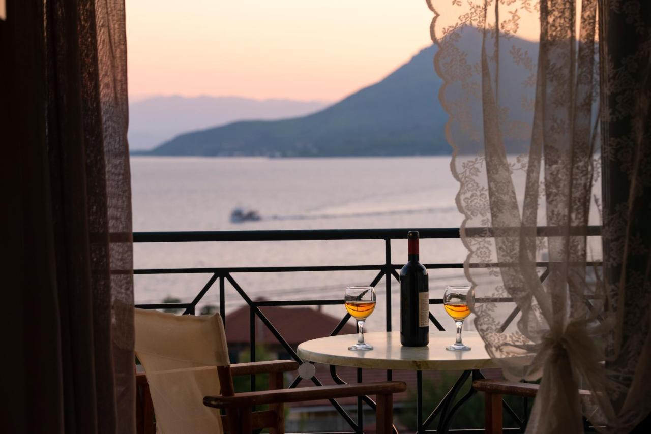 Sagini Boutique Hotel Loutra Edipsou  ภายนอก รูปภาพ