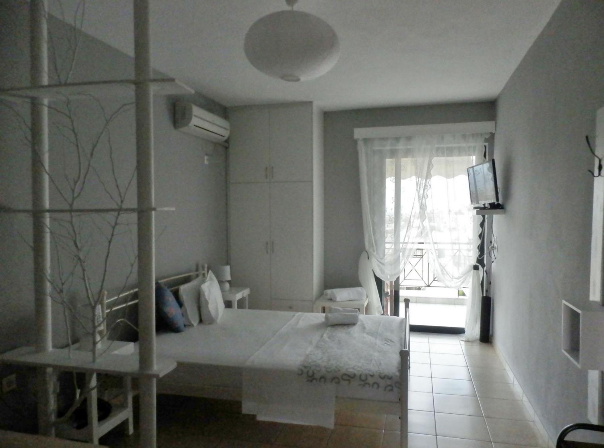 Sagini Boutique Hotel Loutra Edipsou  ภายนอก รูปภาพ