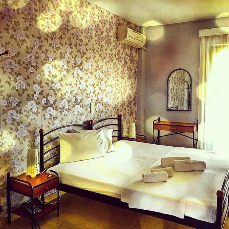 Sagini Boutique Hotel Loutra Edipsou  ภายนอก รูปภาพ